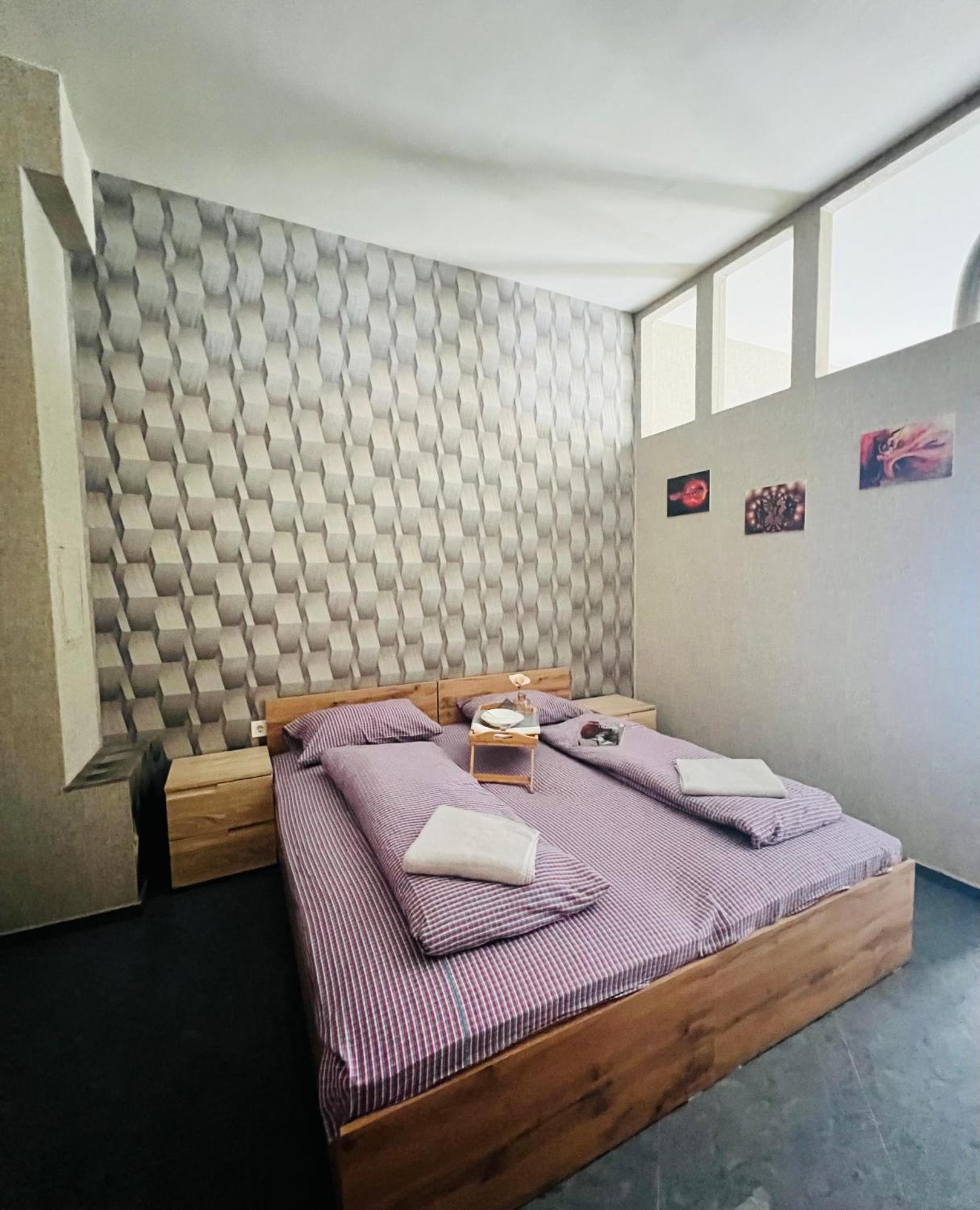 Apartament Flower House 10 *